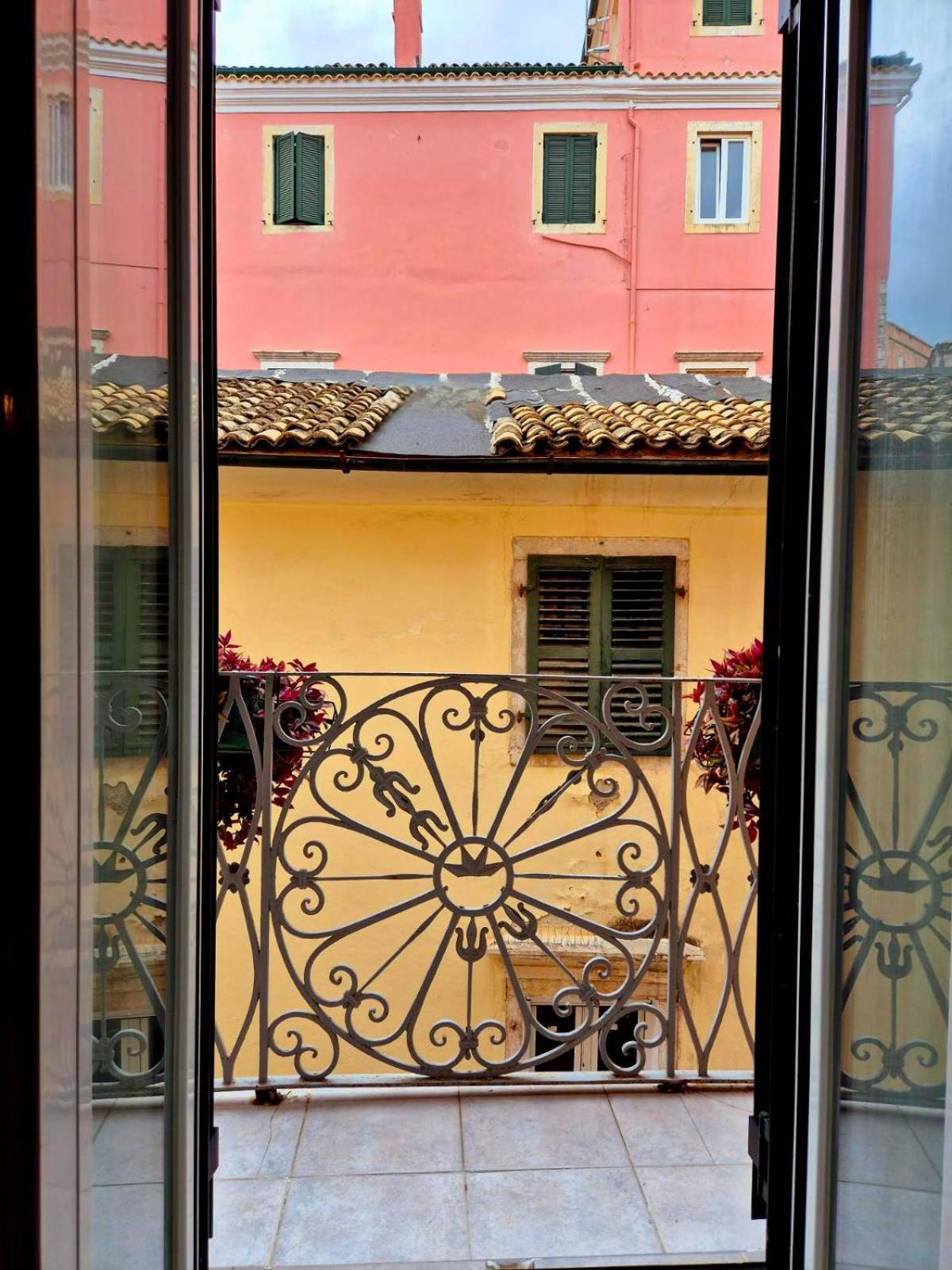Historico Apartment, Corfu Old Town Apartment