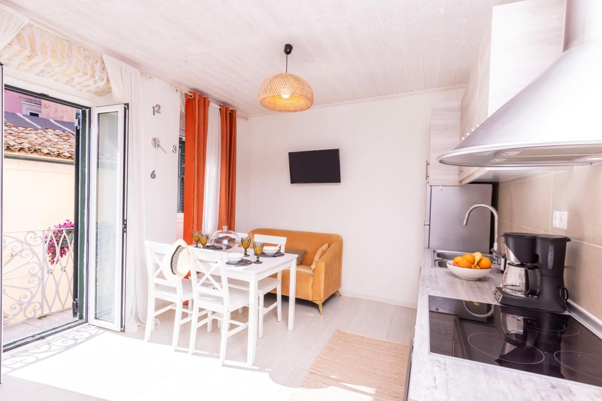 Historico Apartment, Corfu Old Town Apartment *
